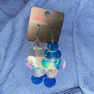 💍5/$5💍 Iridescent Earrings